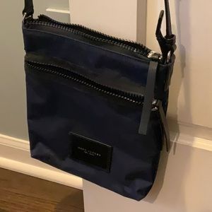 MARC JACOBS NAVY BLUE BAG FOR THE ESSENTIALS